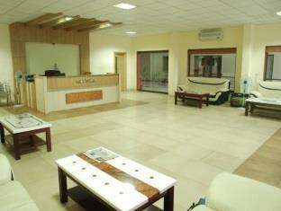 Hotel Indralok Junagadh Eksteriør billede